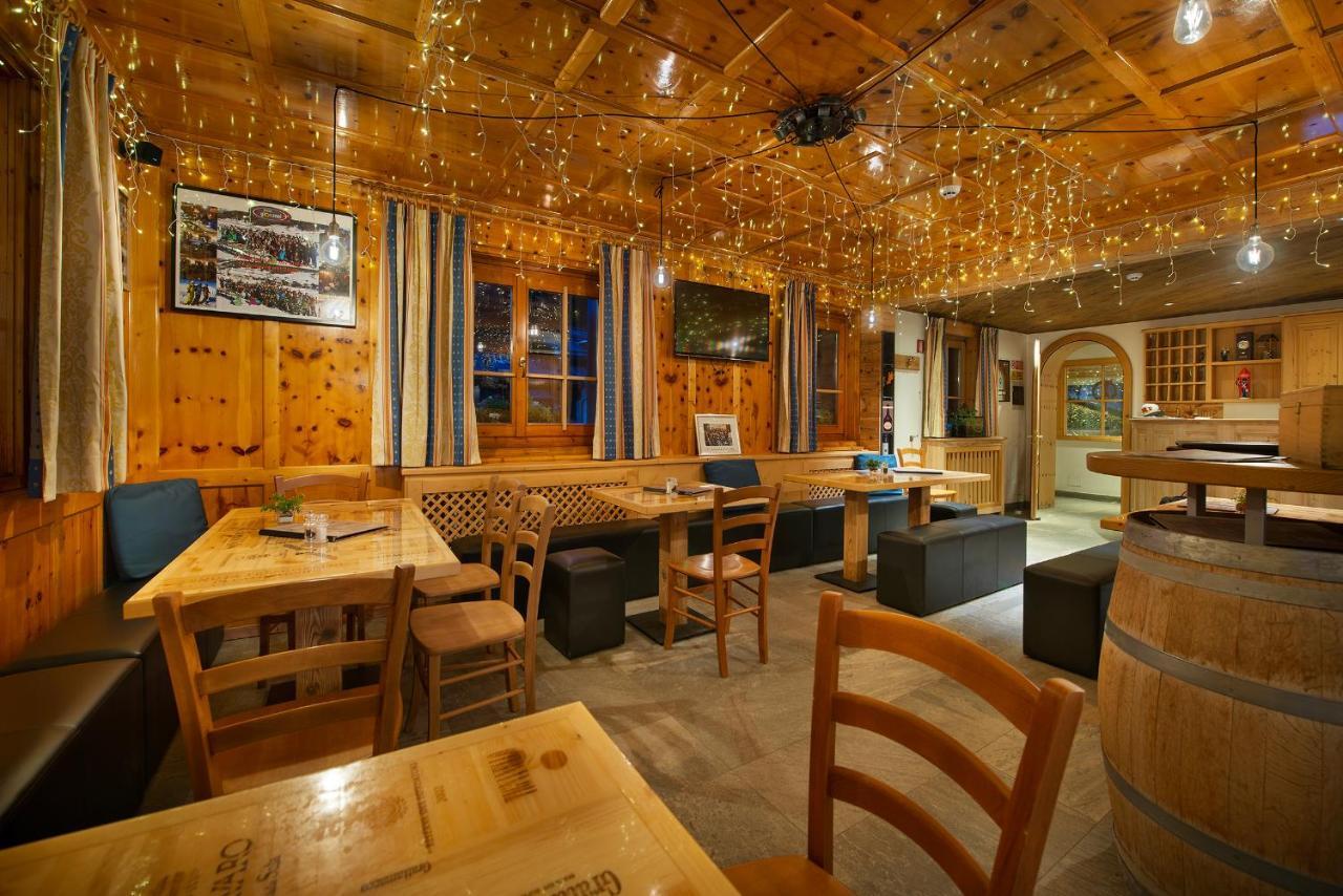 圣乔瓦尼酒店 利维尼奥 外观 照片
